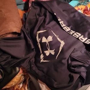 Underarmor hoodie